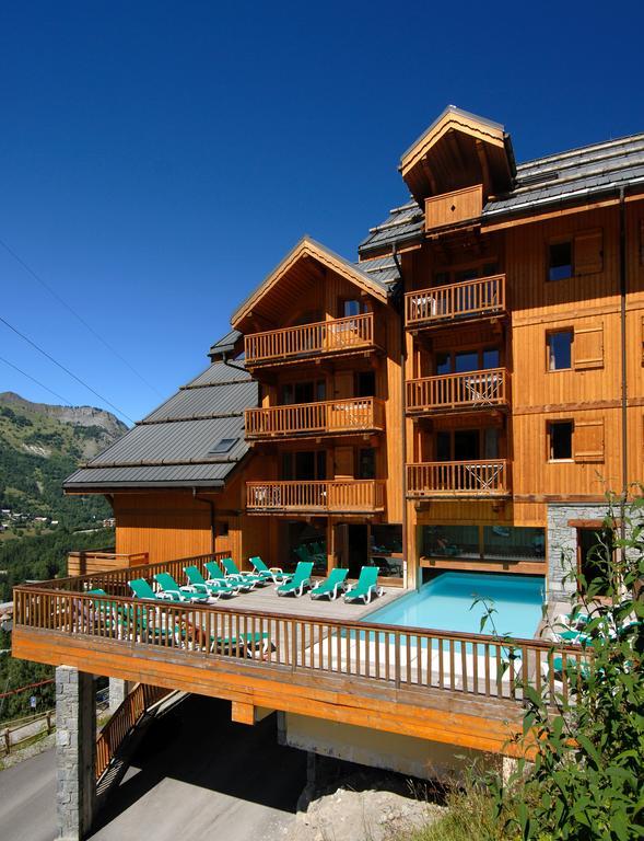Residence Odalys Le Hameau Et Les Chalets De La Vallee D'Or Valloire Exteriör bild